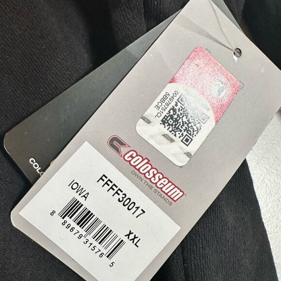 NWT Colosseum Women’s NCAA Black IOWA Hawkeyes Full Zip Hoodie - Size XXL - Picture 9 of 10